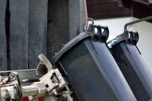 Different types of skips available for hire